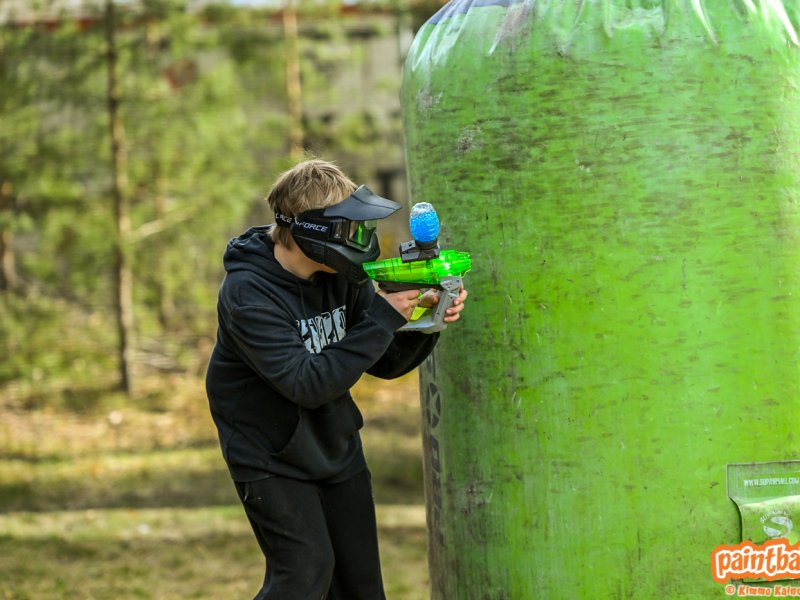 Gelball-kerho Heinolan Urheilupuistossa huhtikuussa 2026